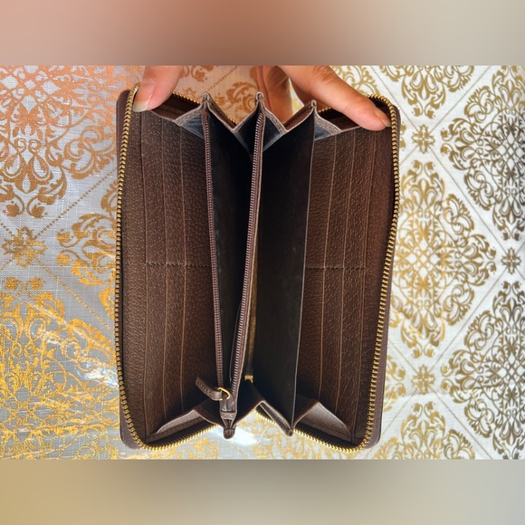 Ophidia … zip around wallet - Picture 5 of 11